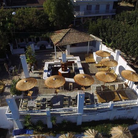 Taradella Hotel Alissos 外观 照片