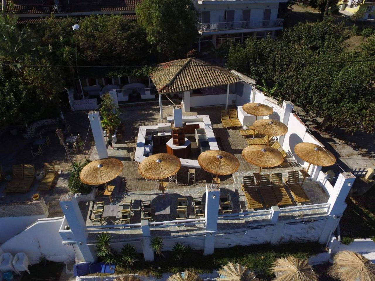 Taradella Hotel Alissos 外观 照片