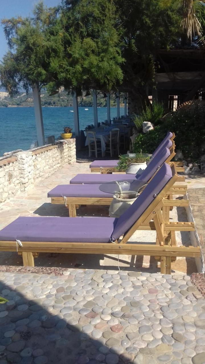 Taradella Hotel Alissos 外观 照片